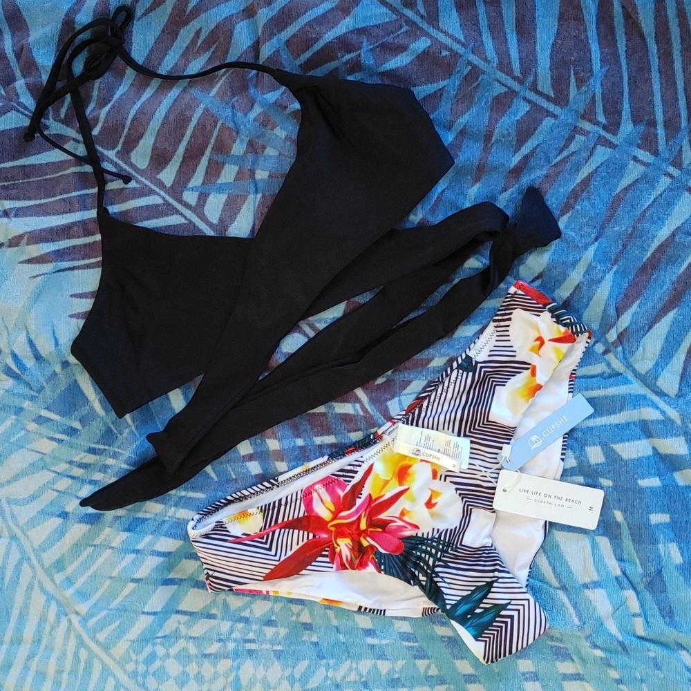 NWT Cupshe halter bikini set